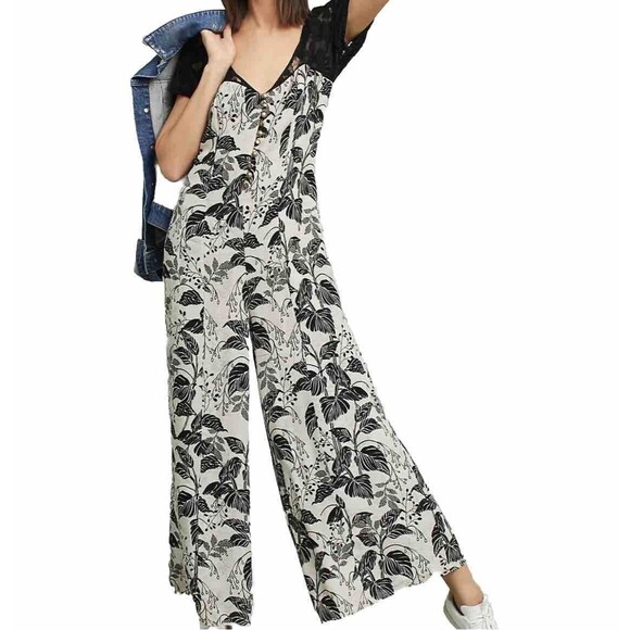Anthropologie Pants - Anthropologie Maeve Jumpsuit Womens 10 Black Floral Windsor Lace Short Sleeves